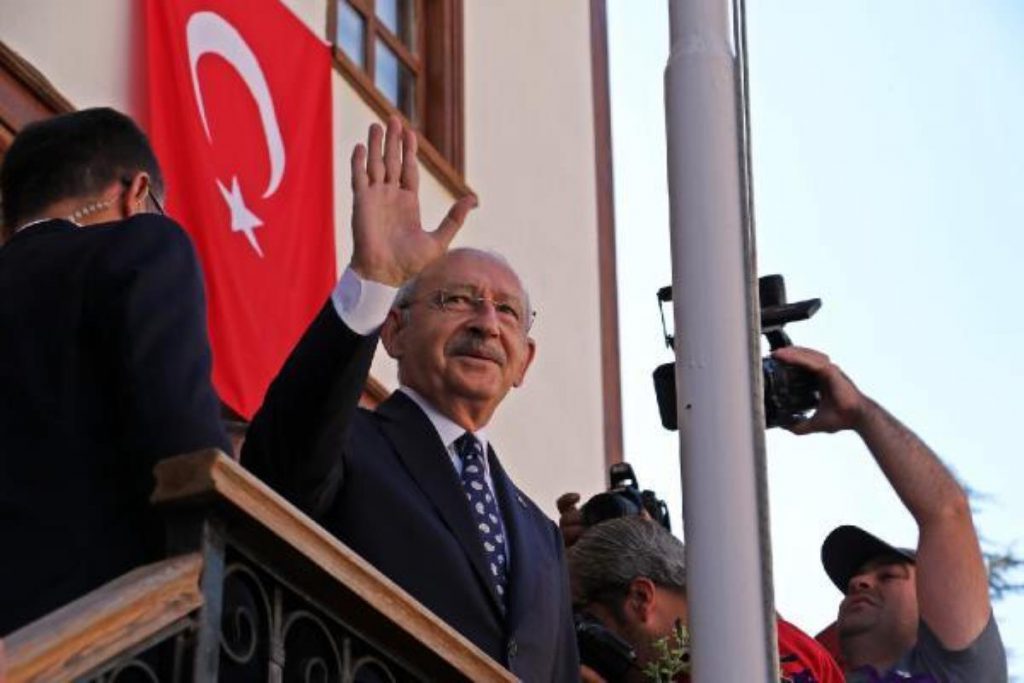 Kılıçdaroğlu: Tarihimizi uygun bilirsek geleceğimizi daha güzel yönlendiririz