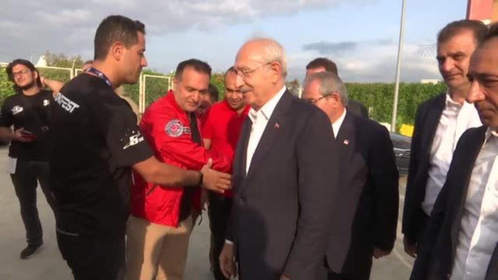 Kılıçdaroğlu, TEKNOFEST KARADENİZ’i ziyaret etti