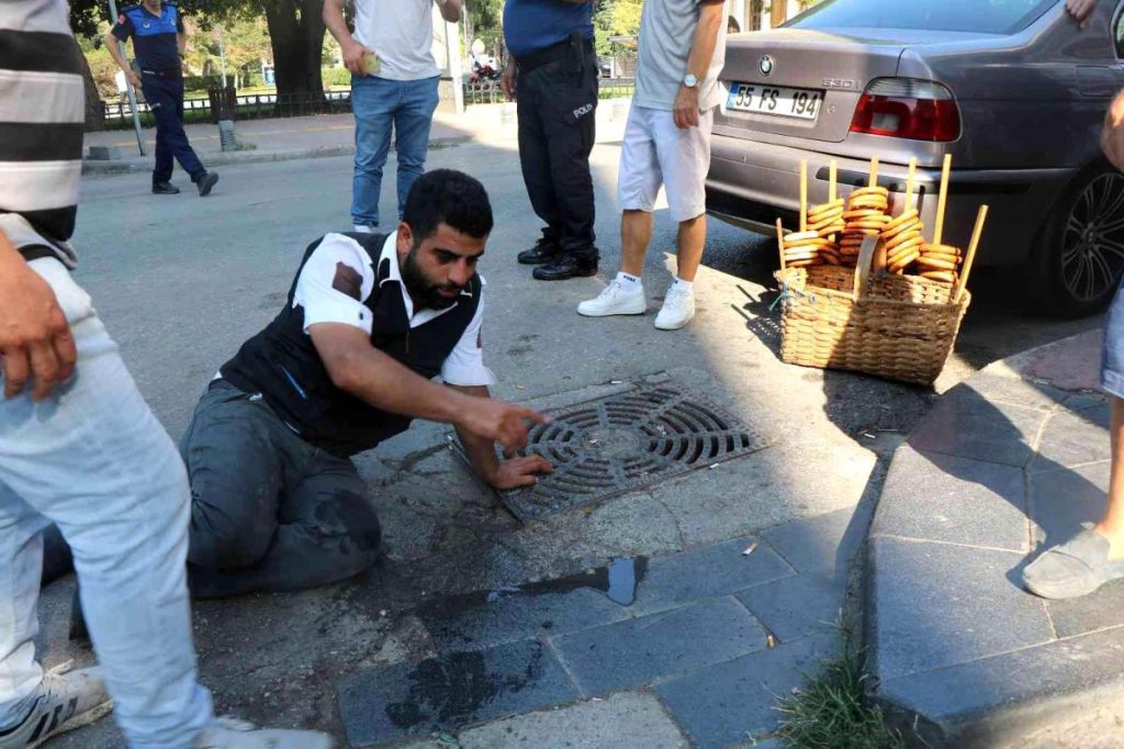 Sarası tutan simitçi yolda baygınlık geçirdi