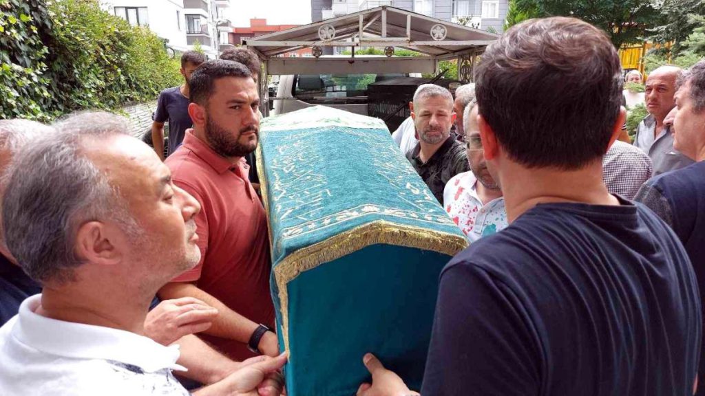 Son dakika haber… Balkondan düşen görme engelli kız çocuğu hayatını kaybetti