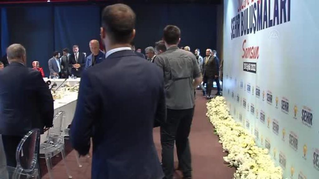 Bakan Kurum: “(AK Parti) Geleceğimizi düşünerek çalıştık”