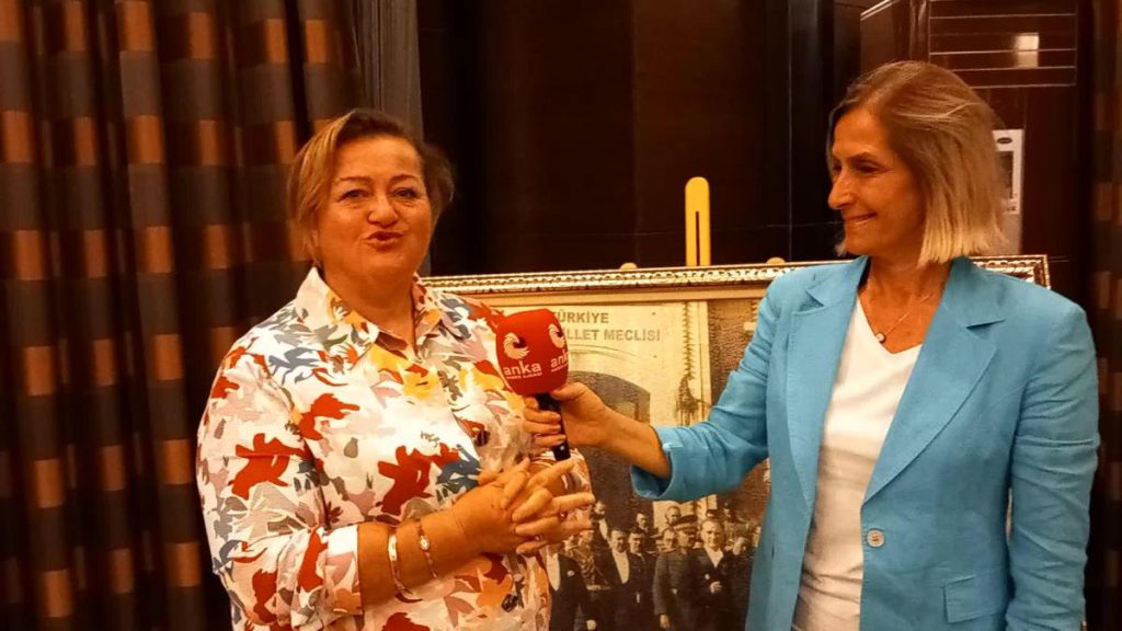 CHP Bayan Kolları Myk Üyesi Sökmez: Toplumsal Yardımlar Güya Oy Pazarlığı
