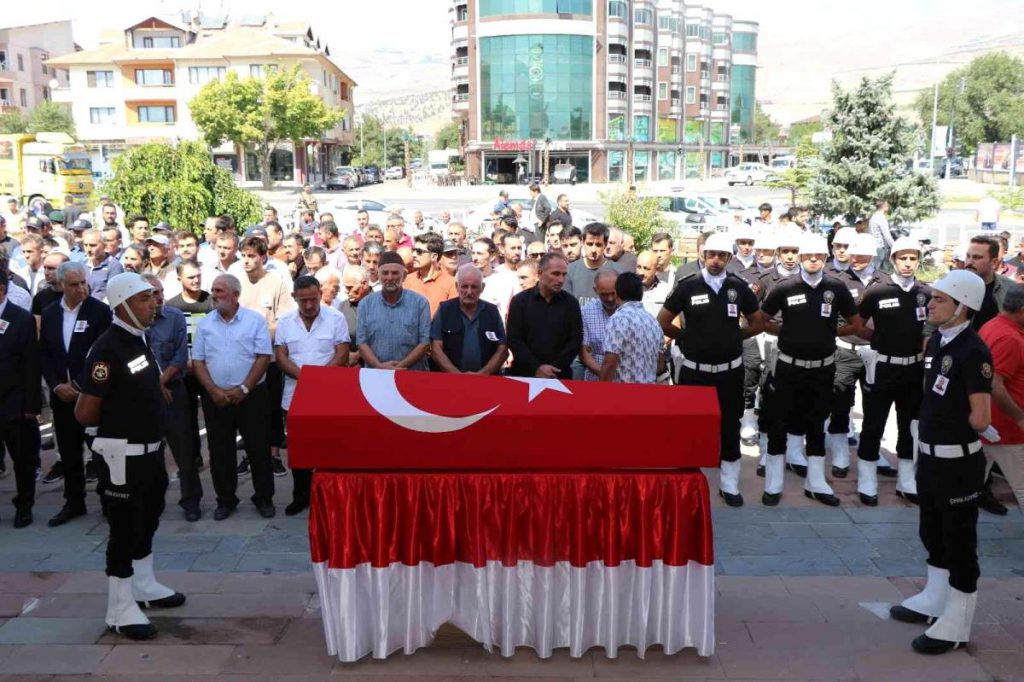 Erzincan haberi! Yunus polisi Erzincan’da son seyahatine uğurlandı