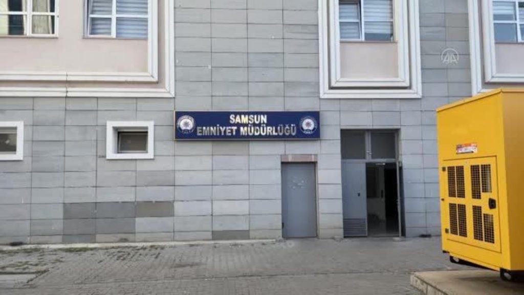 Kaçak ve uydurma içki operasyonunda yakalanan 5 kuşkulu adliyeye çıkarıldı