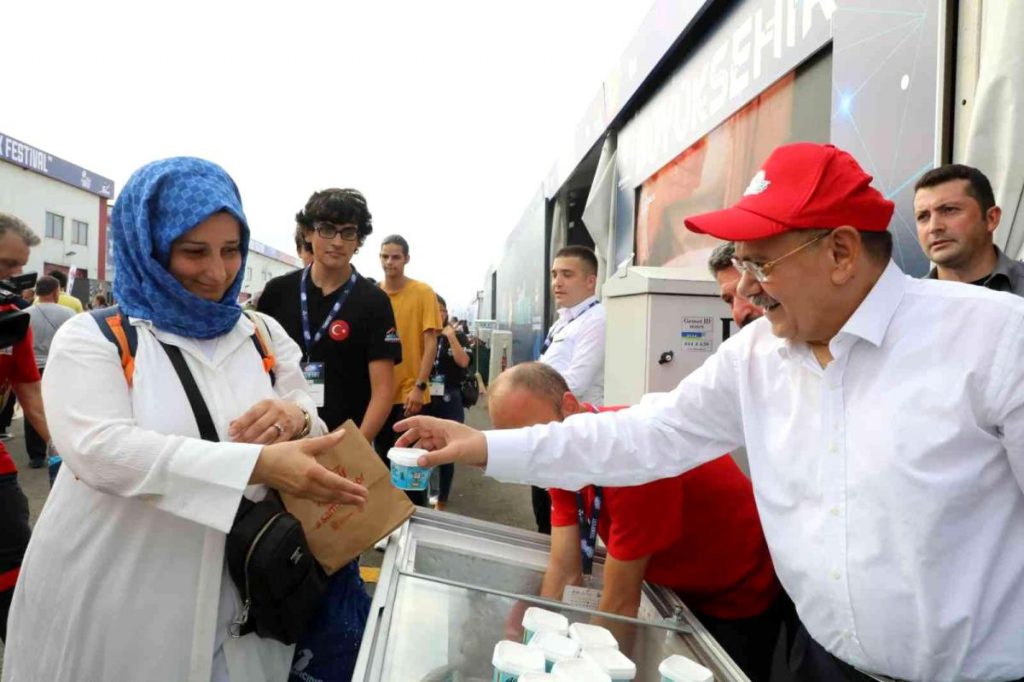 Lider Demir: “Mutluyuz ve gururluyuz”