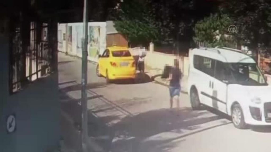 Sancaktepe’de internetten geçersiz parayla alışveriş yapan kuşkulu yakalandı