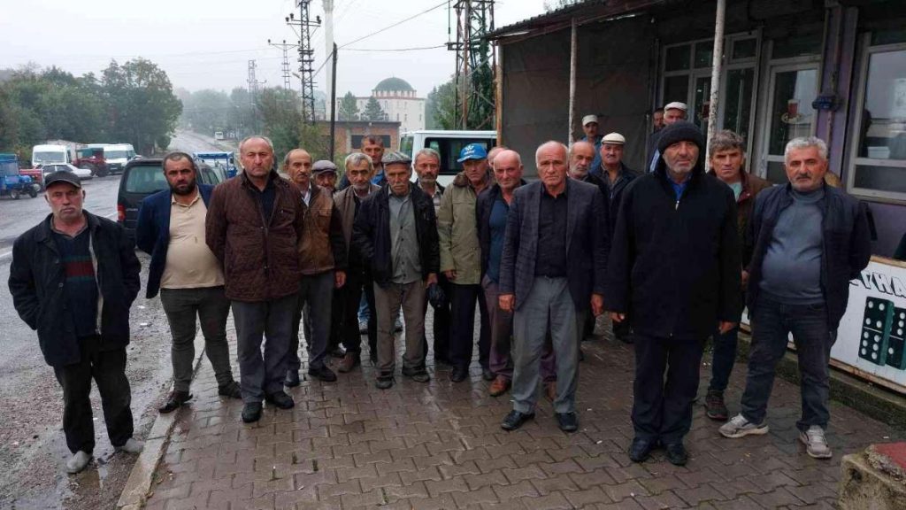 Yüksek fiyat verdikleri fındık üreticilerini tartıda hile yapıp dolandırdılar
