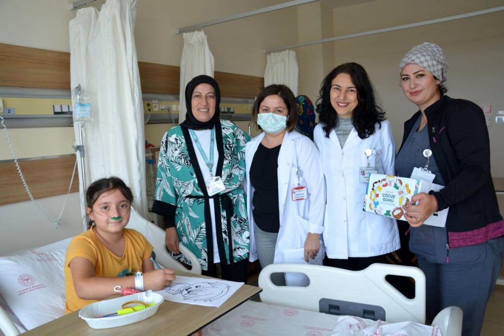 Samsun lokal haberi | Bafra Devlet Hastanesi’nde Dünya Çocuk Günü aktifliği
