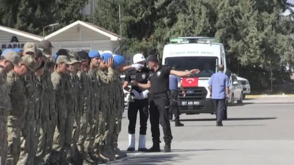 Son dakika haberi… GAZİANTEP – Fırat Kalkanı Harekatı bölgesinde 1 polis şehit oldu