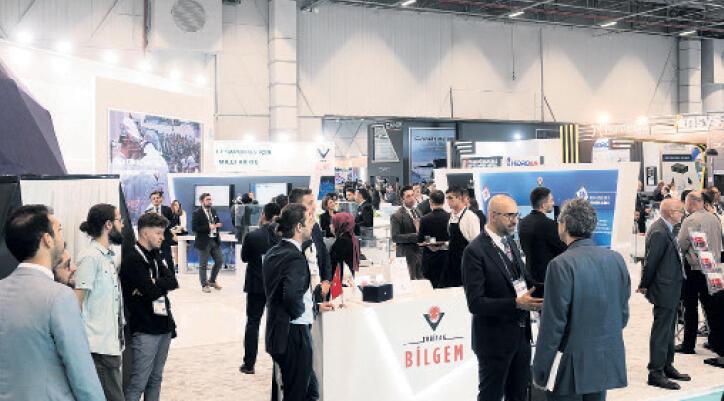 Yerli insansız deniz aracı her işi yapan robot köpek
