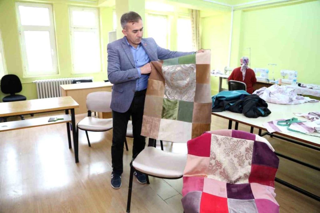 Eski eşyalar işlenerek yine iktisada kazandırılıyor
