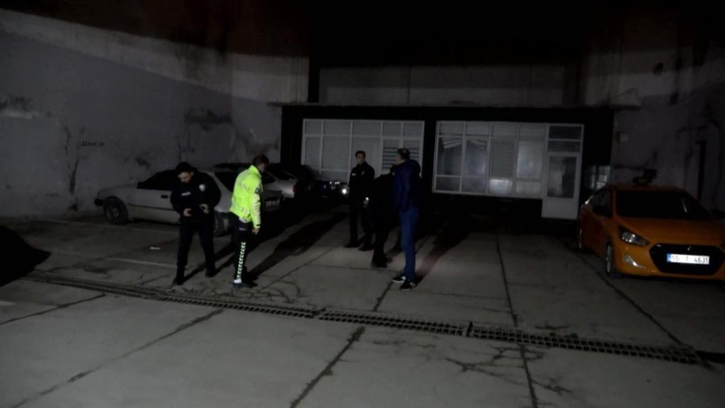 Otoparkta pompalı tüfekli akın: 1 yaralı