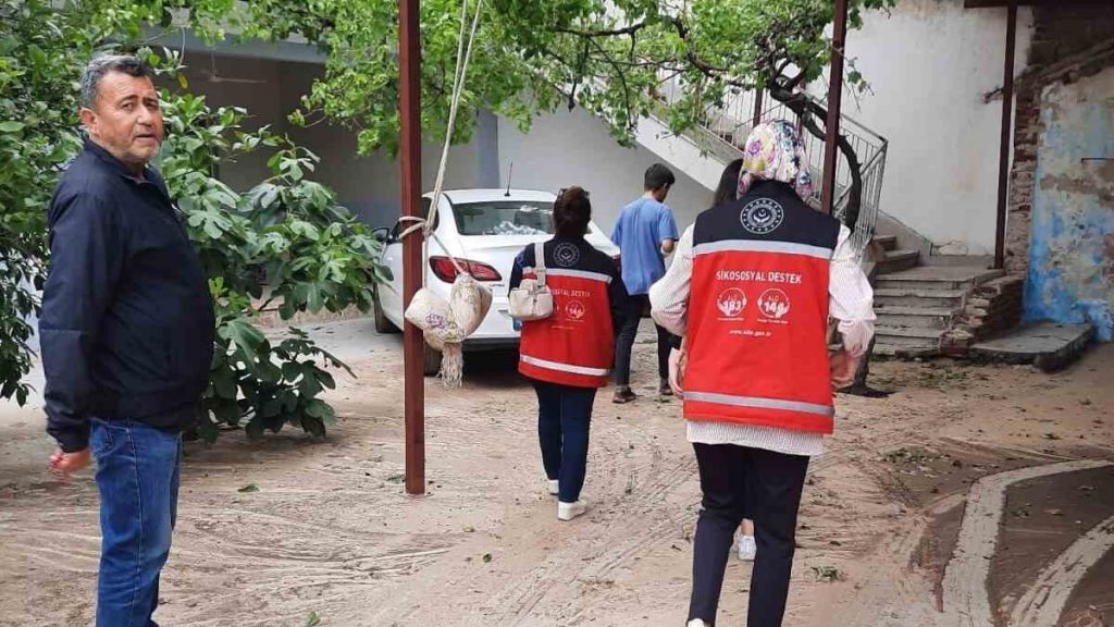 Aydın’daki selin saraları sarılmaya çalışılıyor