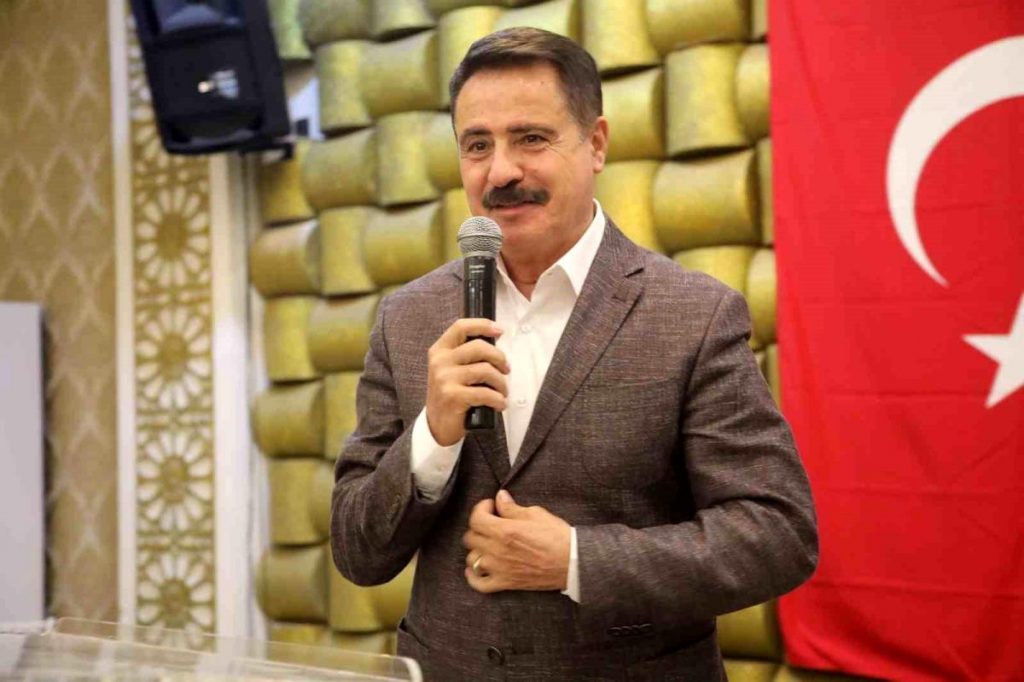 Başkan Deveci: “Demokrasi kültürünü oluşturmalıyız”