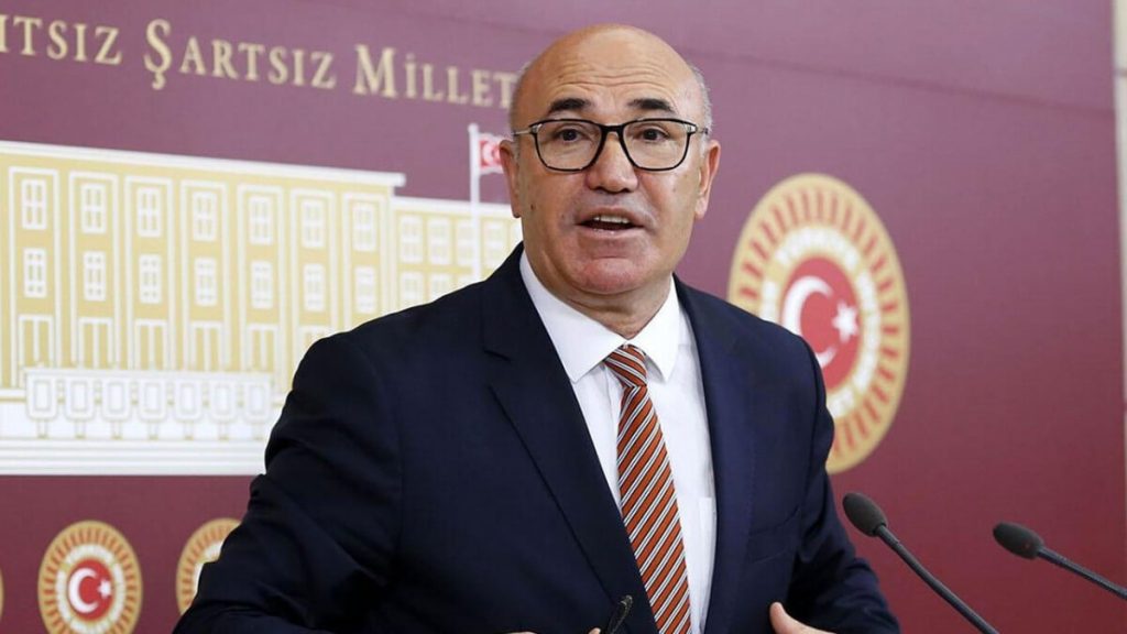 CHP’li Mahmut Tanal’dan takipçisine: Oy verdikleriniz yapsın, engelleyen mi var