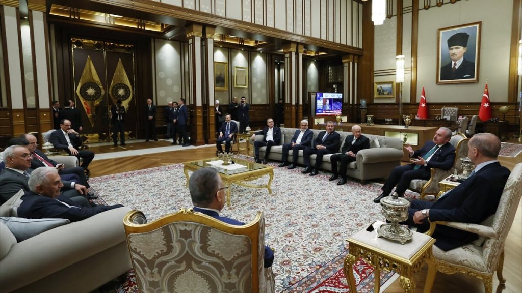 Cumhurbaşkanı Erdoğan Cumhur İttifakı liderleriyle görüştü
