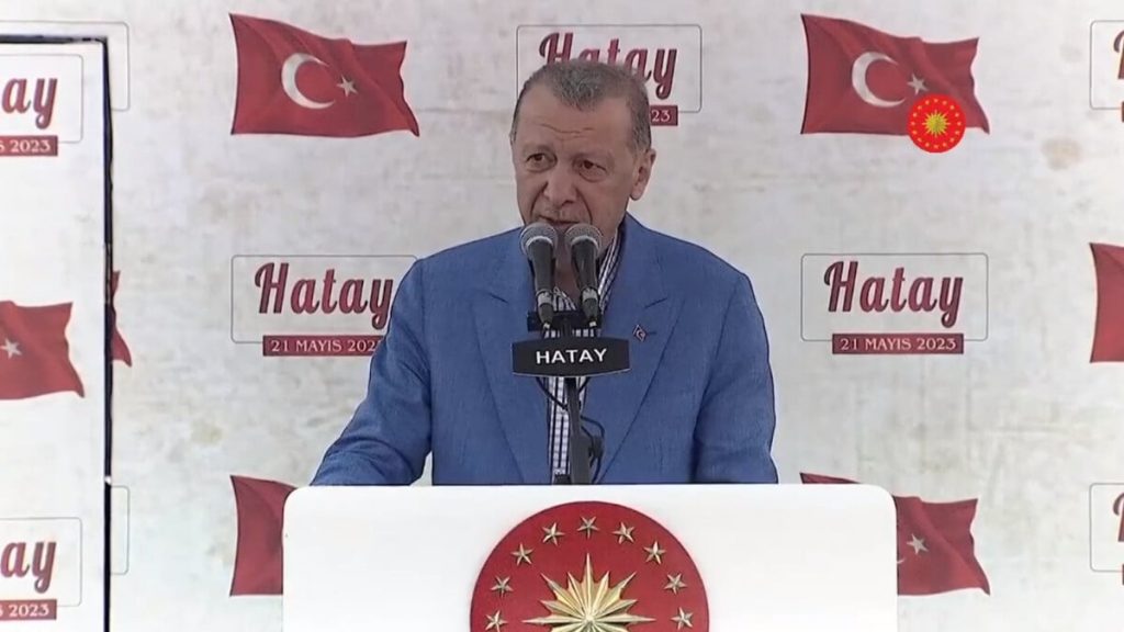 Cumhurbaşkanı Hataylılara söz verdi: 251 bin konutu inşa etmiş olacağız