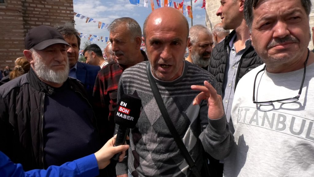 Ensonhaber, Eminönü’nde seçmenin nabzını tuttu: Recep Tayyip Erdoğan’a dev destek