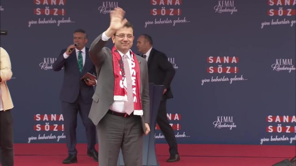 İmamoğlu Samsun’da: “Ülkenin Yetiştirdiği En Değerli Polis Müdürlerinden Gaffar Okkan’ı ve Beş Polisi Şehit Eden Anlayışı İttifakına Kattın”