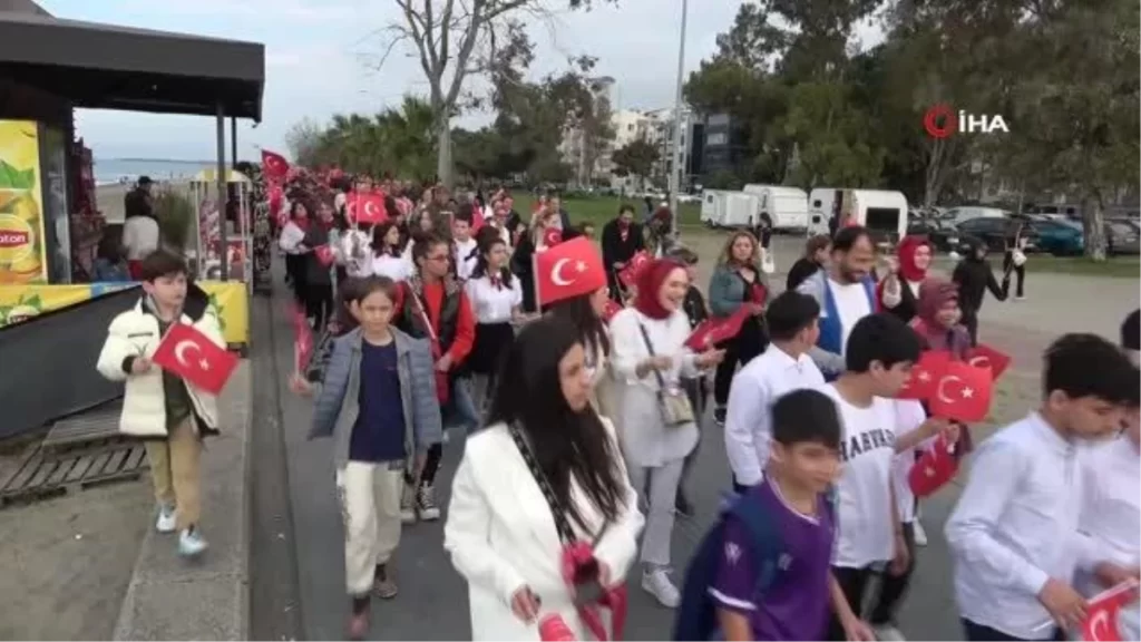 Samsun’da coşkulu 19 Mayıs yürüyüşü