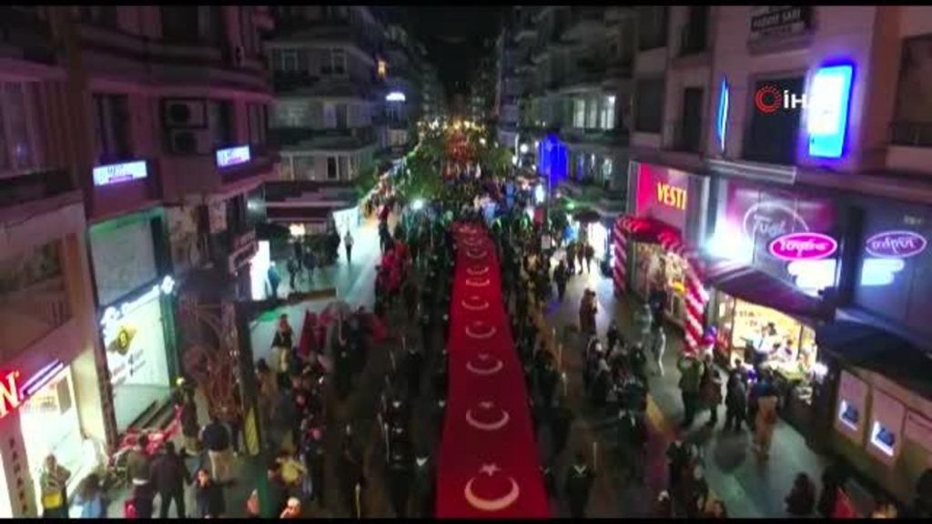 Samsun’da Fener Alayı ve Gençlik Festivali Yürüyüşü düzenlendi