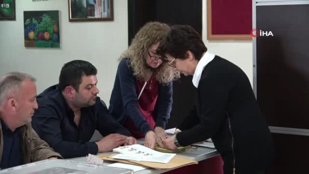 Samsun’da oy sayım işlemi sürüyor