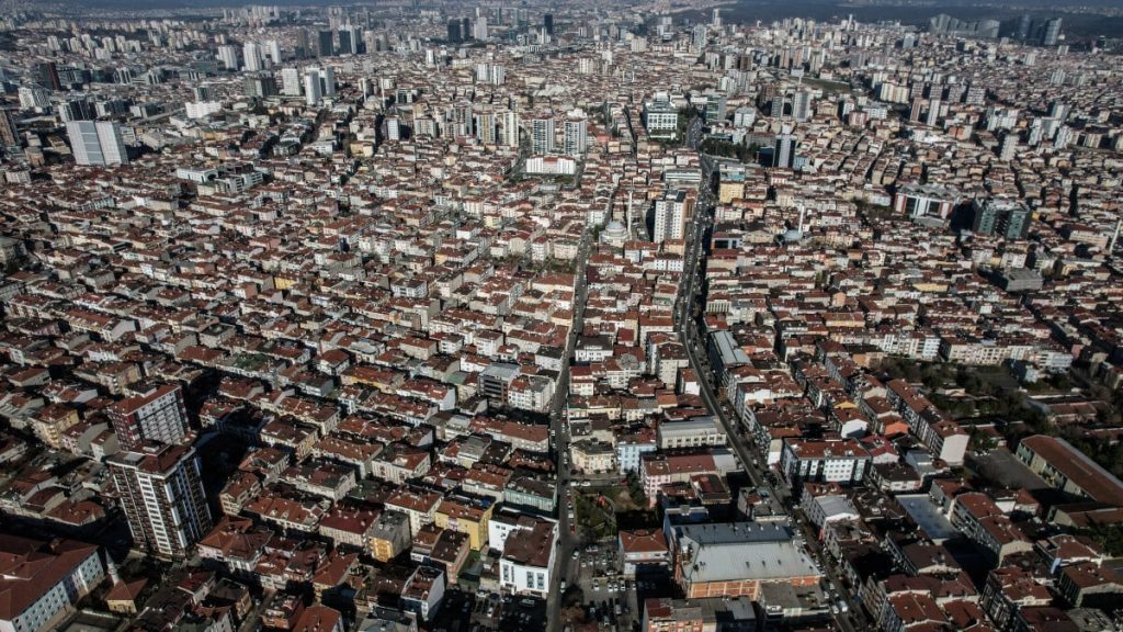 Ülke genelinde konut talebindeki gerilemeyle emlakçılar durgunluk yaşıyor