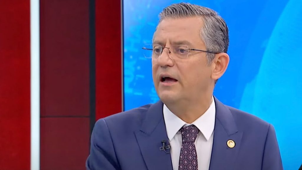 CHP’li Özgür Özel, Kemal Kılıçdaroğlu’na istifa çağrısı yapanları hedef aldı