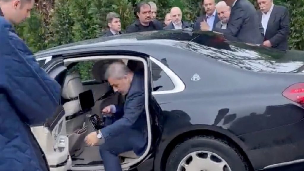 Cumhurbaşkanı Erdoğan, Mehmet Barlas’ın cenazesine Hakan Fidan ile birlikte geldi