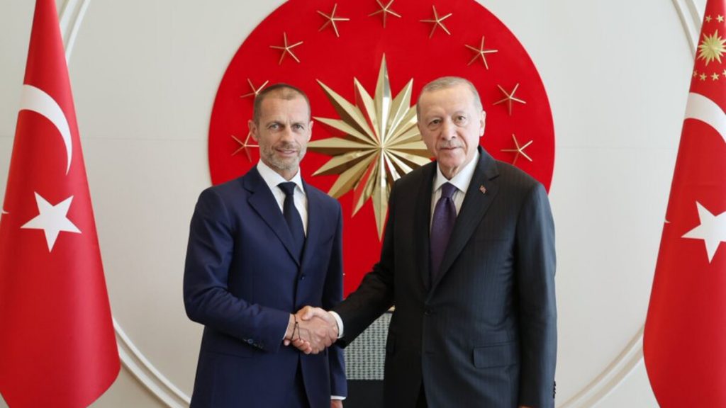 Cumhurbaşkanı Erdoğan, UEFA Başkanı Aleksander Ceferin’i kabul etti