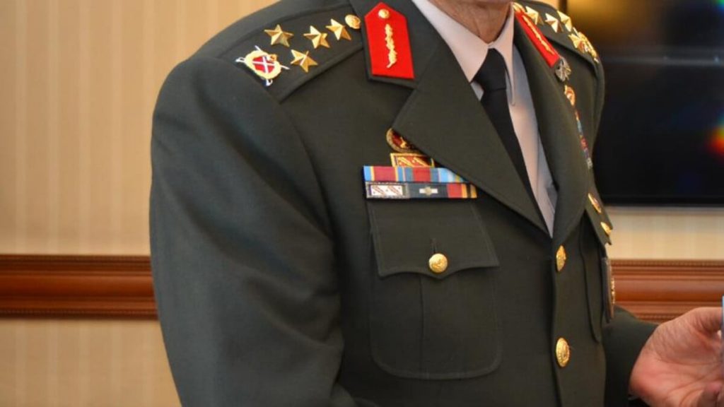 Cumhuriyet, komutanlara Hac kontenjanı ayrılmasına tepki gösterdi