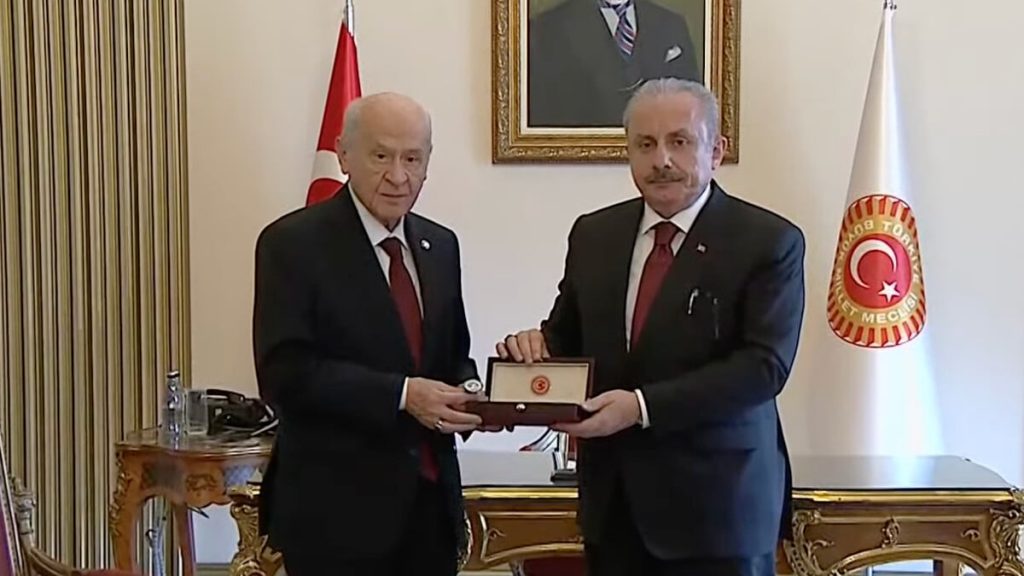 Devlet Bahçeli, TBMM Başkanlığı’nı Mustafa Şentop’tan devraldı
