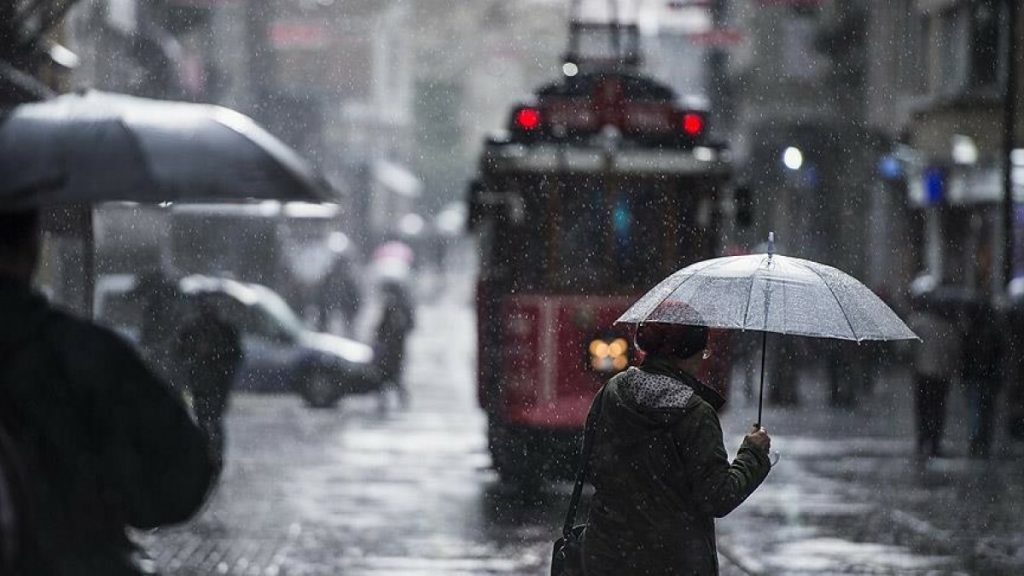 Meteoroloji’den İstanbul’a sağanak yağış uyarısı