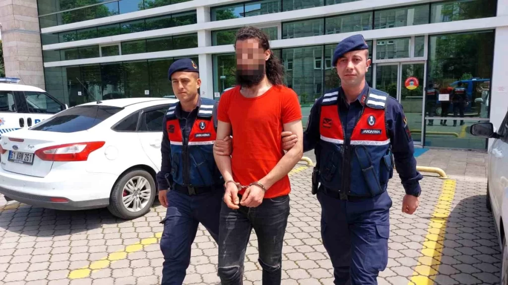 Samsun’da 32 Bin Uyuşturucu Hap Ele Geçirildi, Şahıs Adliyeye Sevk Edildi