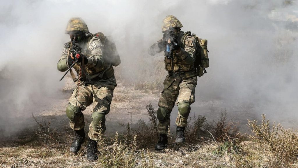 Süleyman Soylu: 3 PKK’lı terörist ölü olarak ele geçirildi