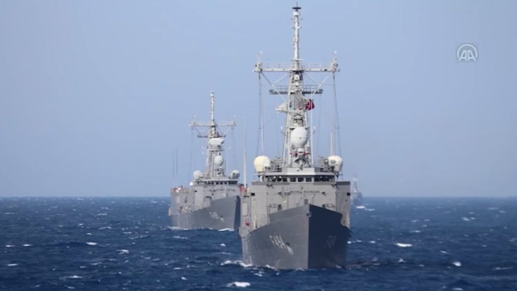 TCG Anadolu’nun Aksaz’daki ilk eğitim görüntüleri paylaşıldı