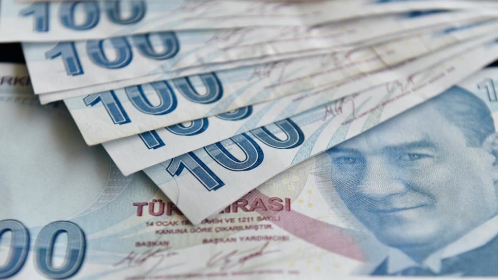 Yeni kabine sonrası hükümetin önceliği asgari ücret olacak