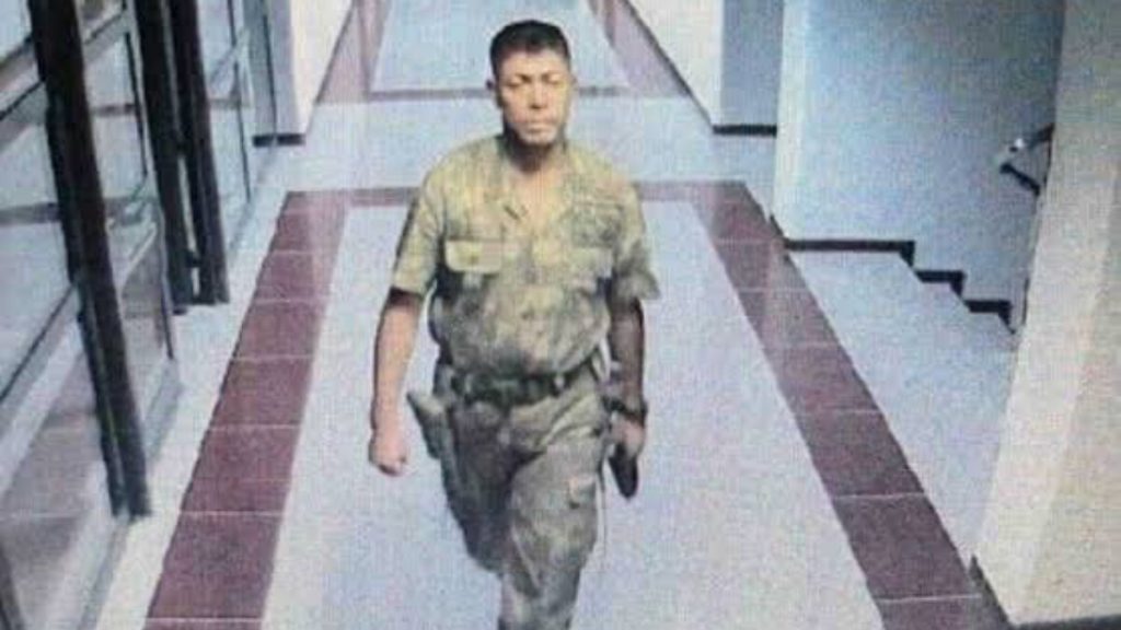 7 yıl oldu! 15 Temmuz darbe girişiminde ölüme yürüyen kahraman: Ömer Halisdemir