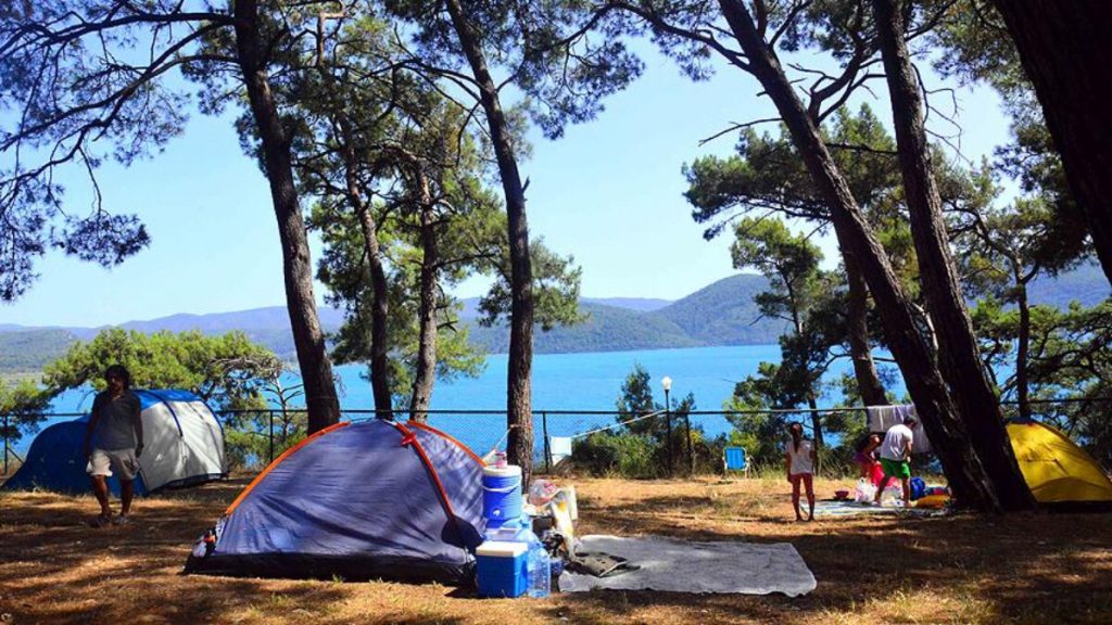 Bayramda İzmir’in kamp alanları yüzde yüz doluluğa ulaştı