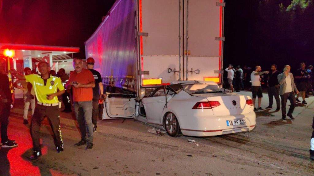 Bursa’da acı tesadüf: Kuzeninin kullandığı tıra çarpıp öldü