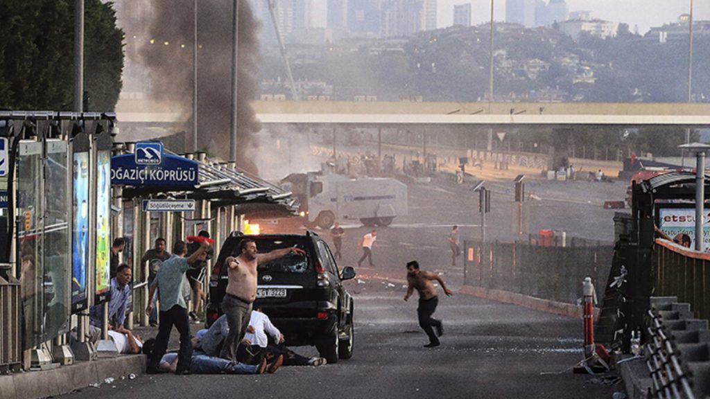 Darbe girişiminin üzerinden 7 yıl geçti! 15 Temmuz’da İstanbul’da yaşananlar