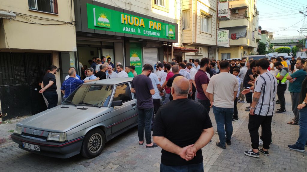 HÜDA PAR Adana İl Başkanlığı’na saldırı: İl sekreteri hayatını kaybetti