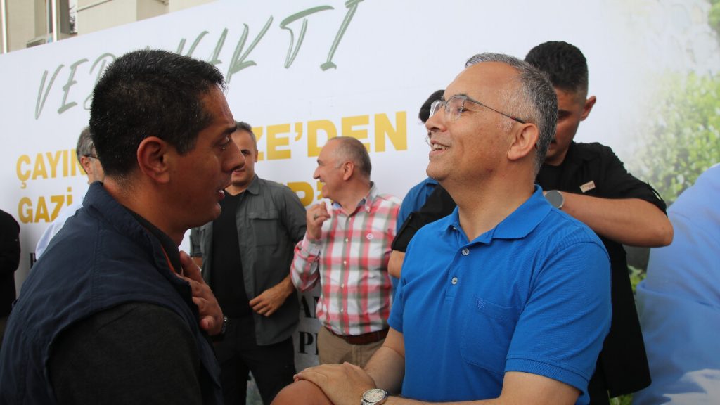 Kemal Çeber yeni görev yeri Gaziantep’e uğurlandı