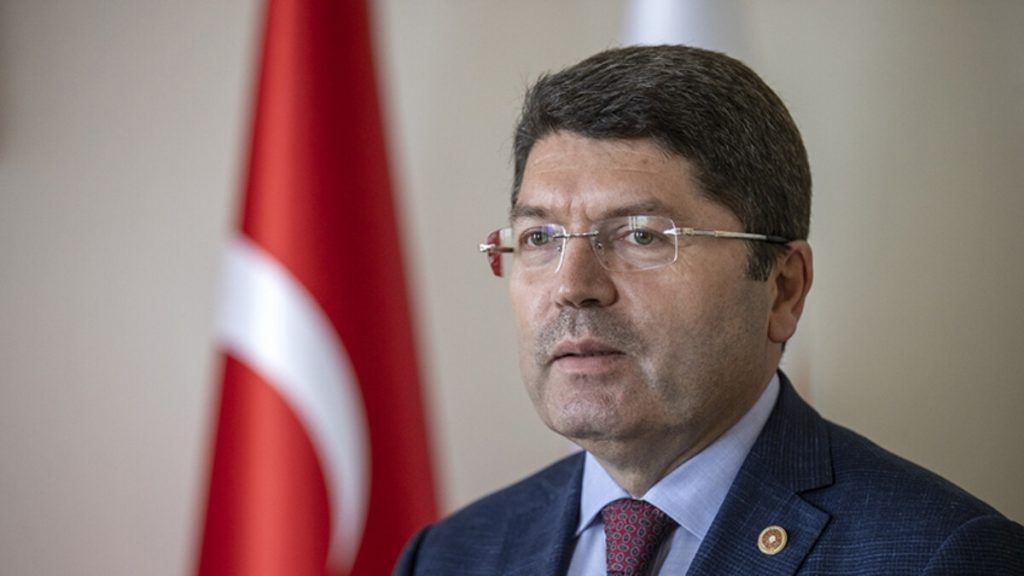Selin vurduğu Bartın’da son durum! Yılmaz Tunç: Acil ödenek yardımlarıyla hasarlar giderilmeye devam ediyor