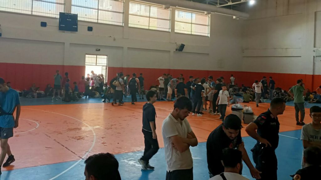 Antalya’da kaçak göçmen operasyonu: 270 kişi yakalandı