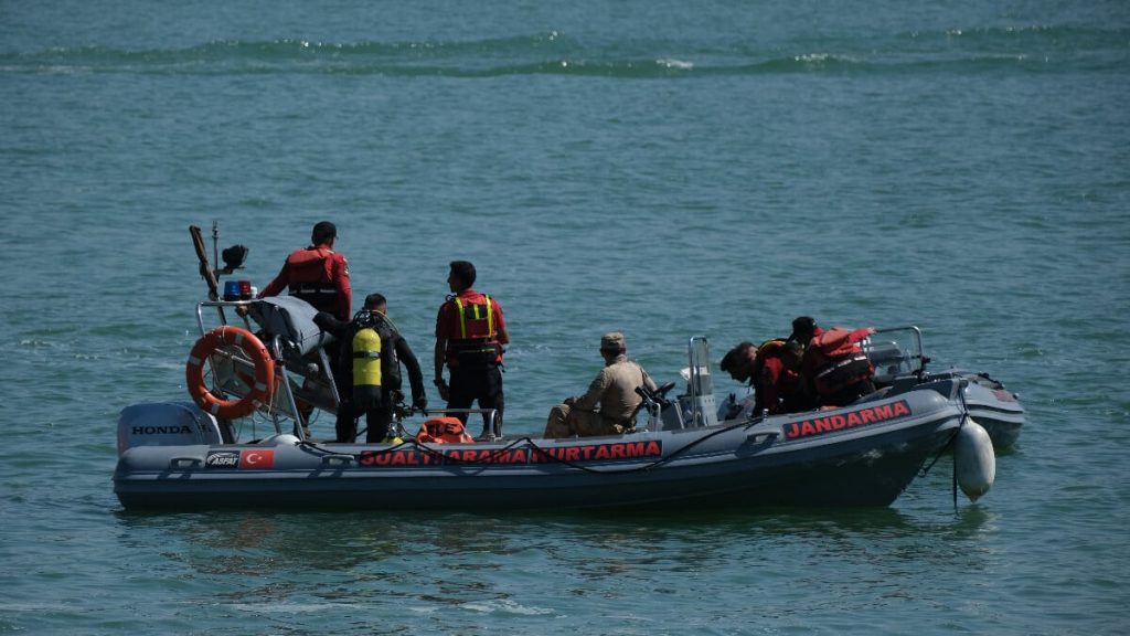 İzmir’de baraja düşen helikopterdeki son kişinin de cesedi çıkarıldı